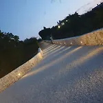 Trulli Dal Sole Alla Luna